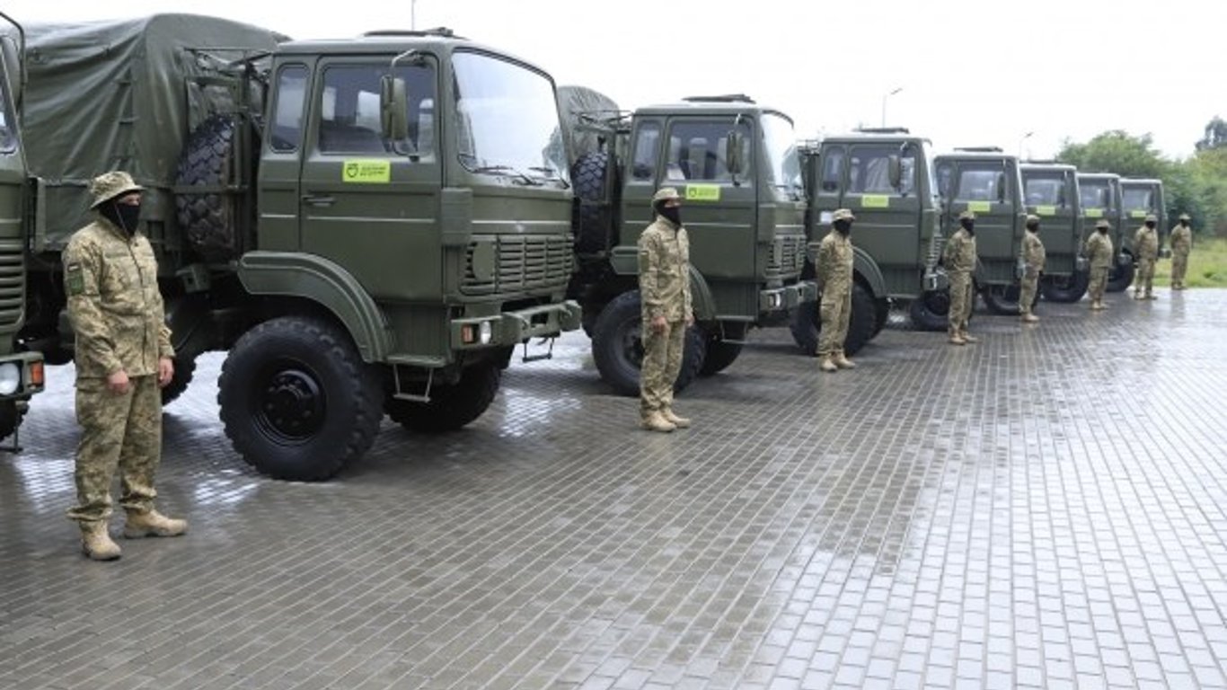 Бельгия готовит новую партию помощи Украине: ВСУ получат более 200 грузовиков