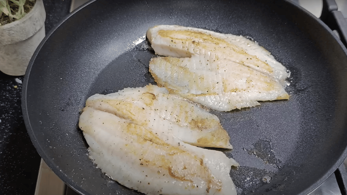 рецепт хека з соусом