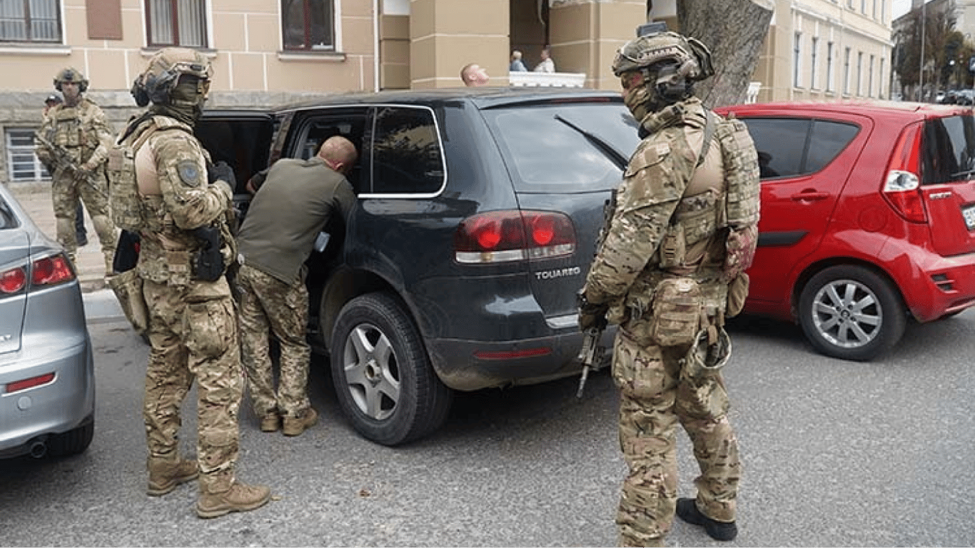 Поліція Тернопільщини оголосила нові підозри у справі  хабарництва ТЦК