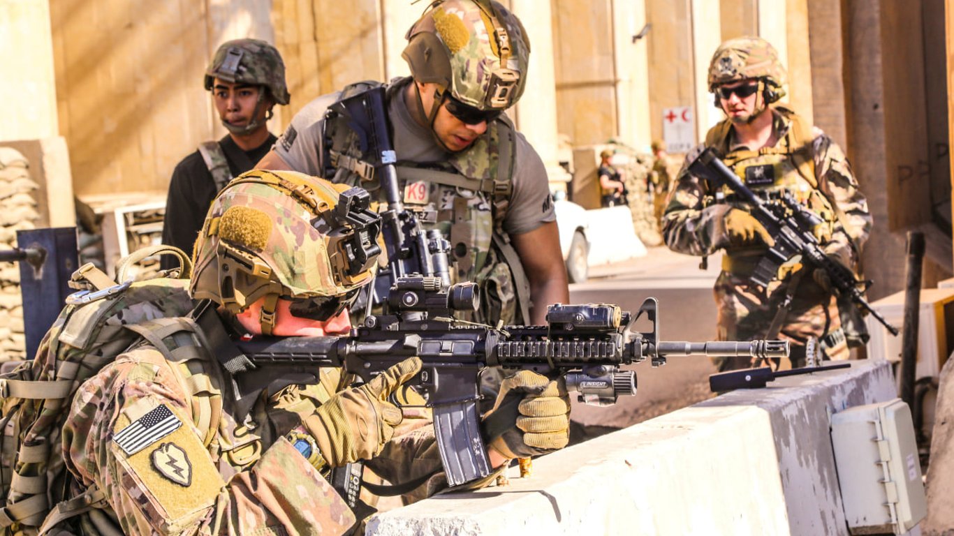 Министр обороны США объявил вывод американских войск из Ирака