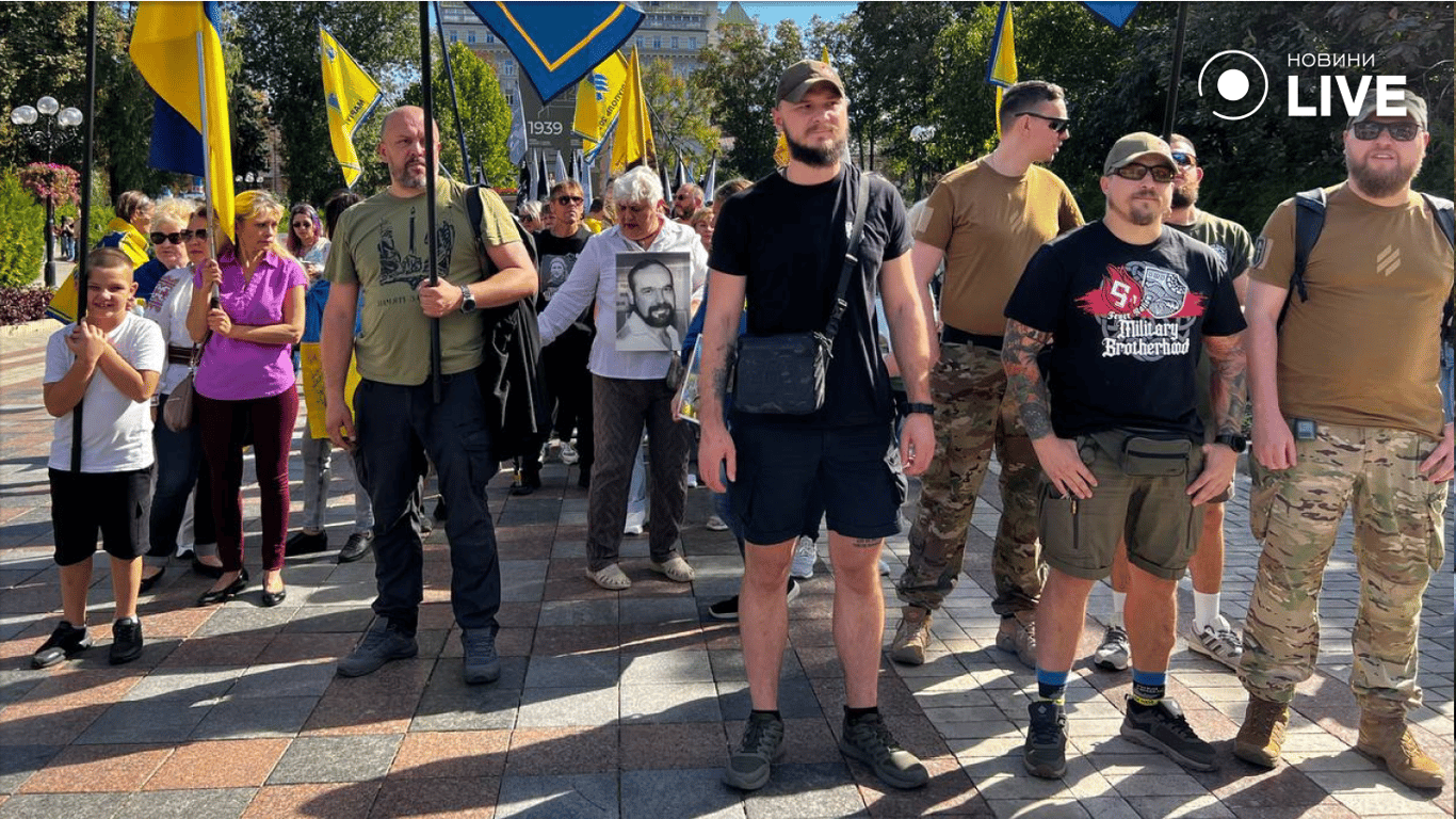 Бойовий ветеран-медик розповів про проблему із накладанням турнікетів пораненим