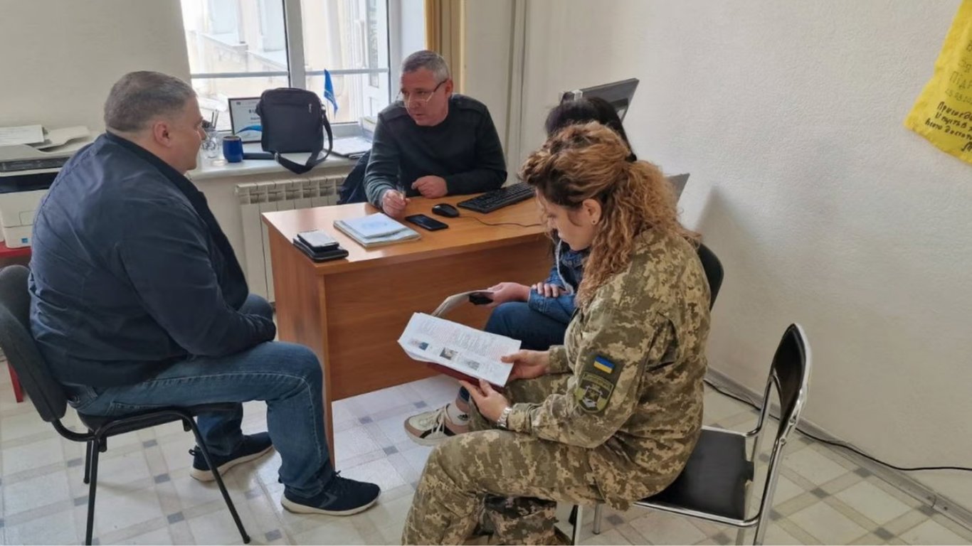 Мобілізація у червні 2025 — хто добровільно може долучитися до лав ЗСУ