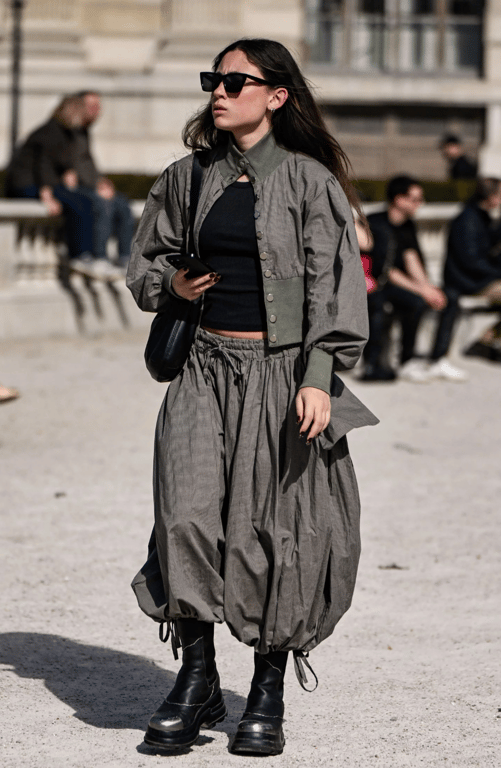 Штани, що мають особливий вигляд