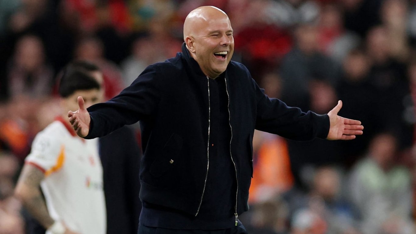 Ливерпуль может оставить Арне Слота, но тренер хочет уйти