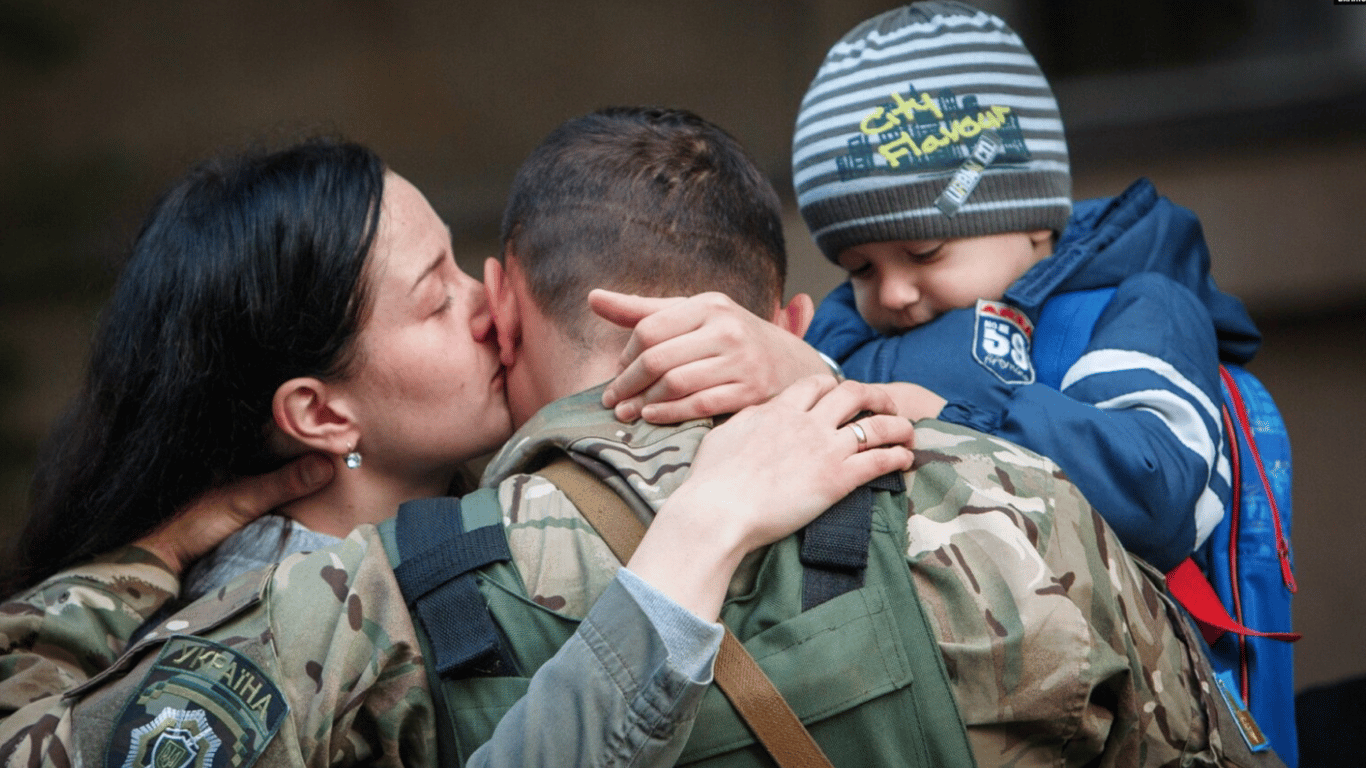 Выплаты родственникам военного - в каких ситуациях они прекращаются