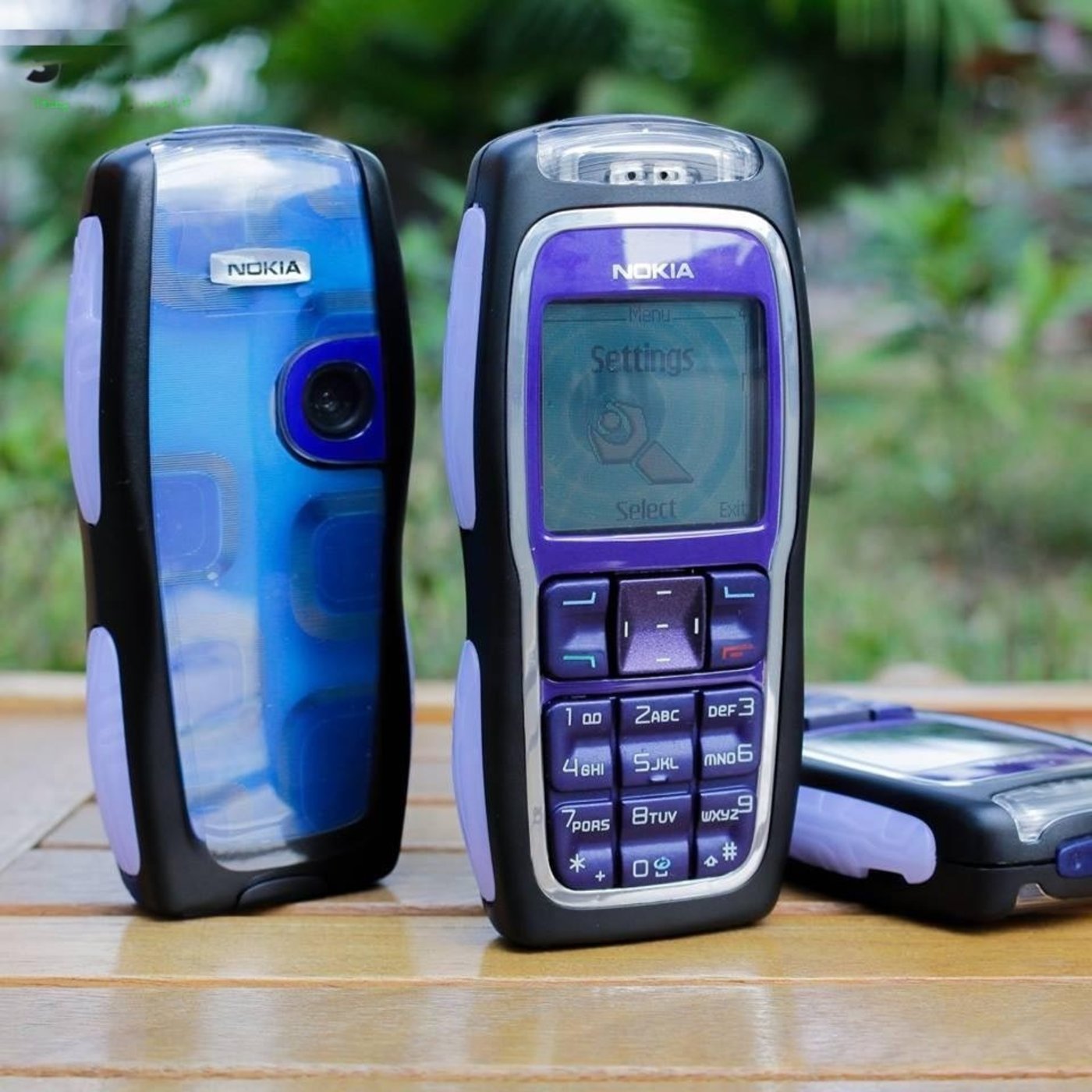 Внешний вид телефона Nokia 3220