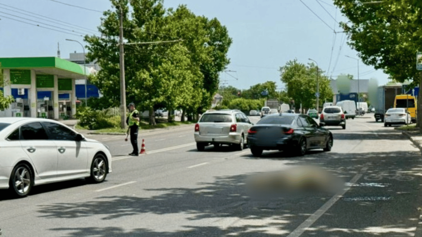 В Одессе машина сбила малолетнего мальчика.