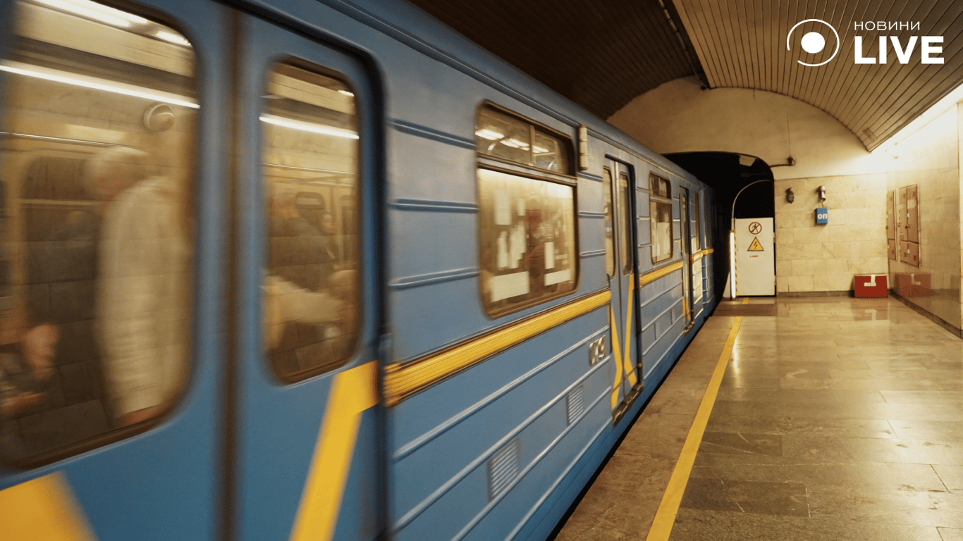 Гибели в метро - в Киеве просят установить защитные экраны на станции