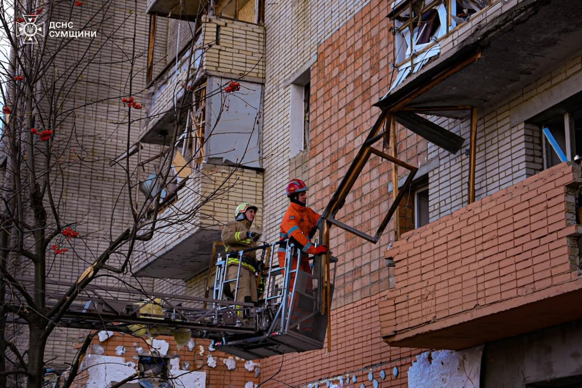 Аварійно-рятувальні роботи у Сумах 3 листопада