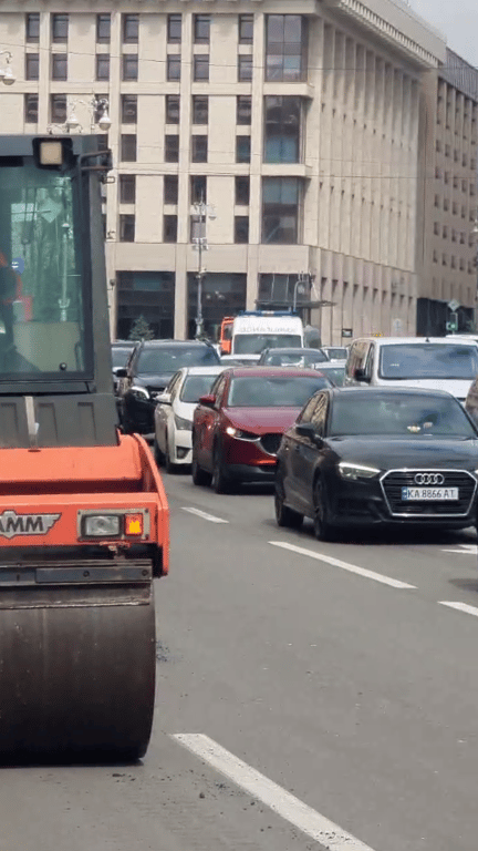 У Києві через ремонт дороги затори 18 квітня