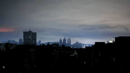 Окупований Донецьк та область охопив блекаут — що сталося - 328x184