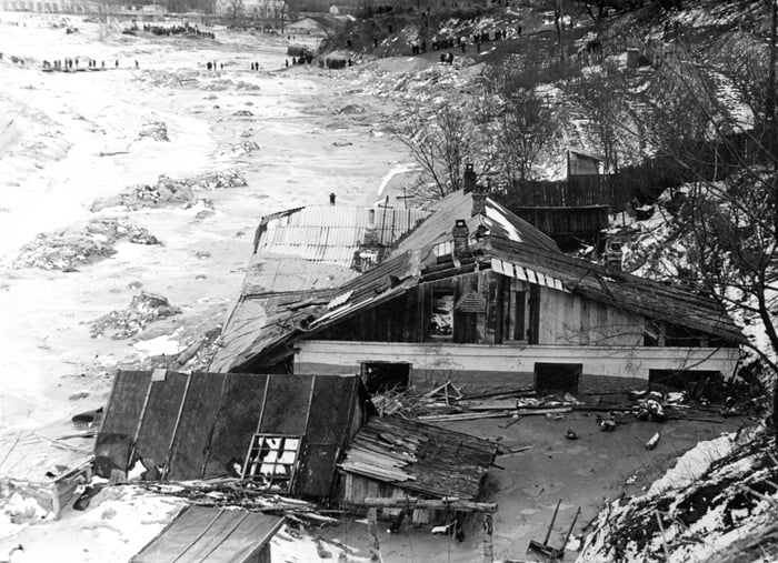 Київ після Куренівської катастрофи: фото пмасштабів руйнувань