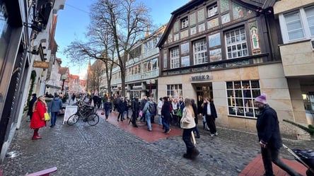 Германия изменит правила: кто из украинцев может остаться без жилья - 285x160