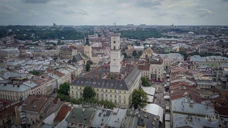 Как изменился рынок недвижимости во Львове во время войны: кто сегодня покупатель - 285x160