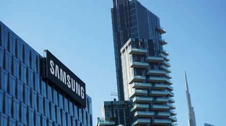 Apple turns to Samsung for most iPhone 17 memory - 285x160