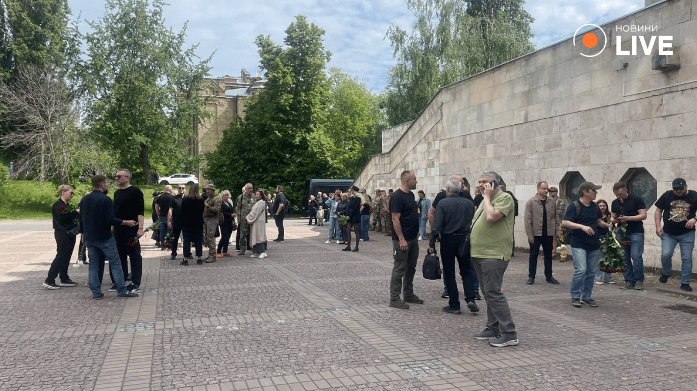 Максим Неліпа похорони