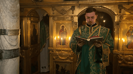 У Києво-Печерській Лаврі відновлюють молебень у печерах — відео - 290x166