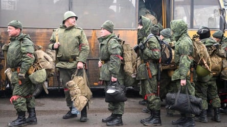Принудительная мобилизация: на войне против Украины погибло более 20 тысяч жителей Горловки - 285x160