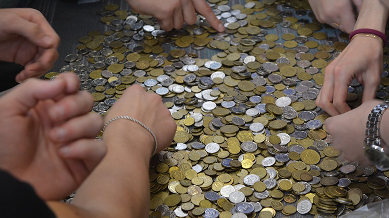 НБУ оголосив благодійний збір монет на потреби ЗСУ: як довго триватиме акція