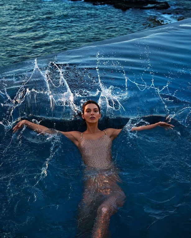 Модель Кендалл Дженнер. Фото: instagram.com/voguemagazine/