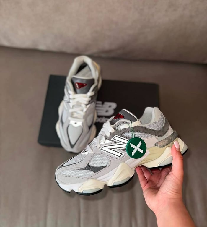 Кросівки New Balance 9060 продовжують утримувати позиції в трендах