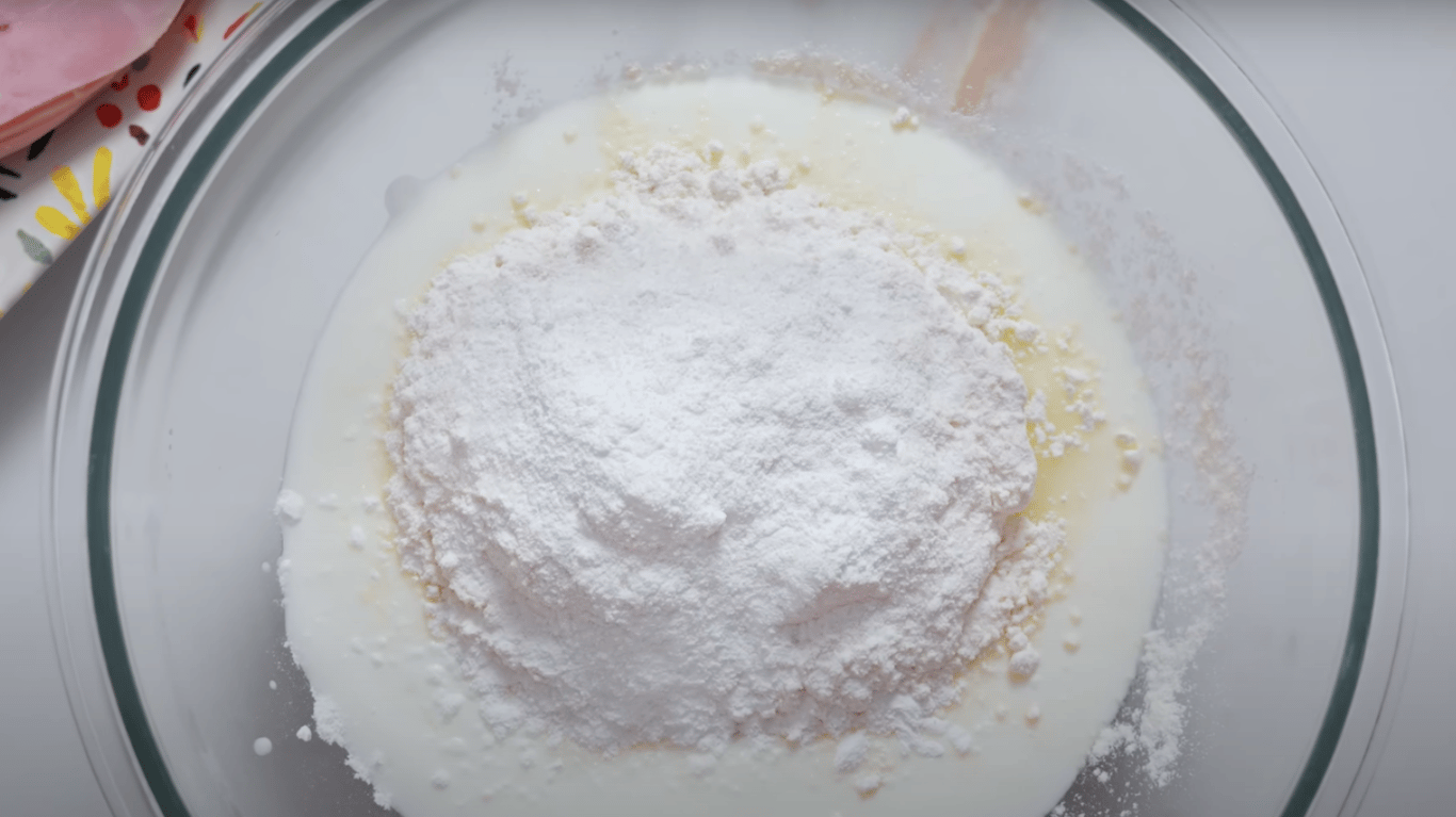 пиріг за хвилину, який краще піци, тісто на кефірі та начинка