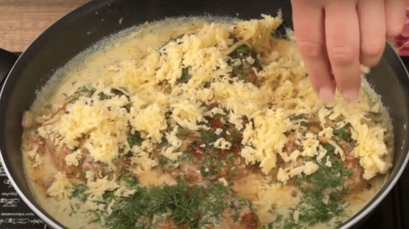 a delicious recipe for cutlets, you will need 500 g of minced meat and 2 eggs