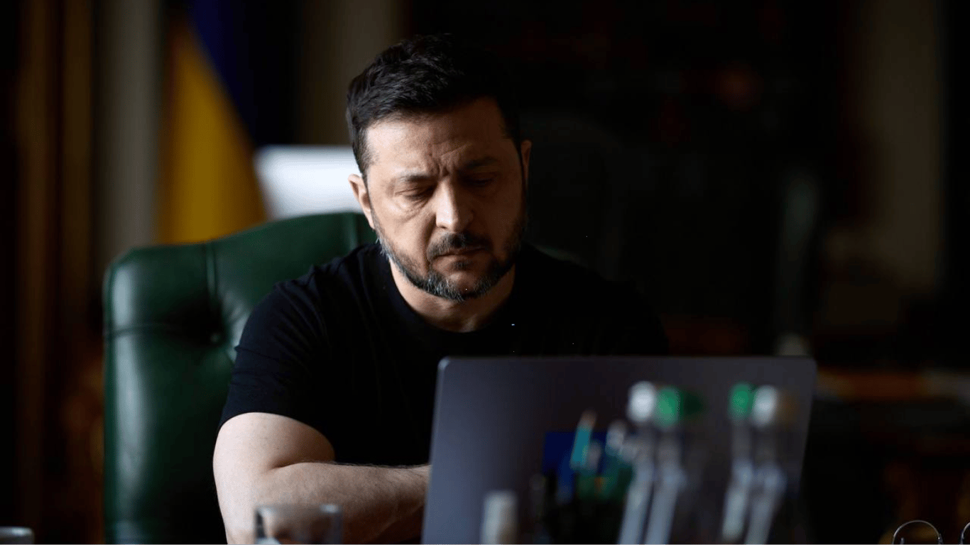 Зеленский поговорил с Митрополитом Епифанием после смерти Филарета