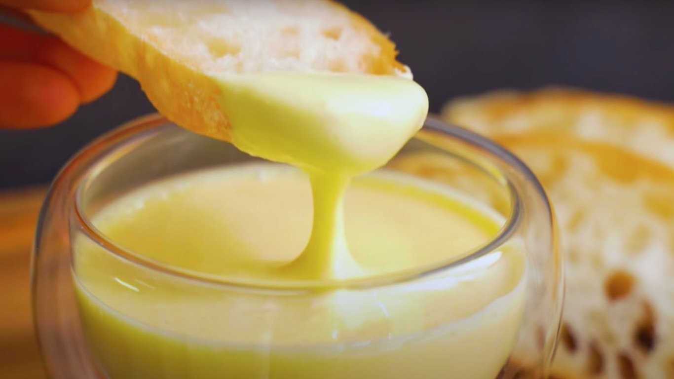 Самый вкусный сырный соус за 1 минуту — пошаговый рецепт
