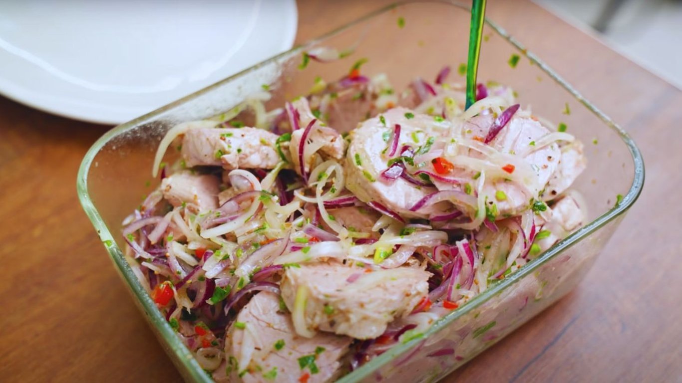 Як смачно приготувати м'ясо на Новий рік – відео рецепт