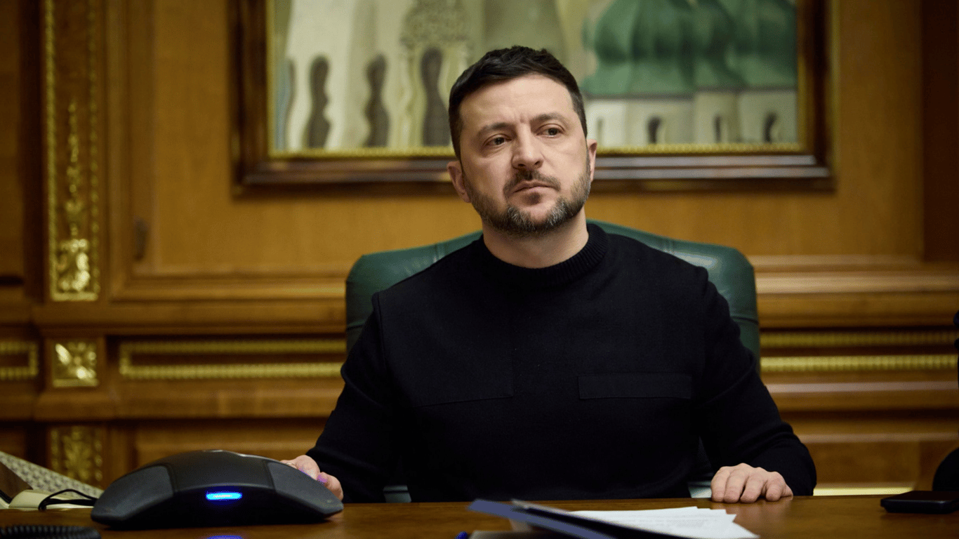 Зеленский: Украина ожидает окончания паузы в переговорах