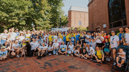 У столиці США влаштували марафон у вишиванках до Дня Незалежності - 285x160