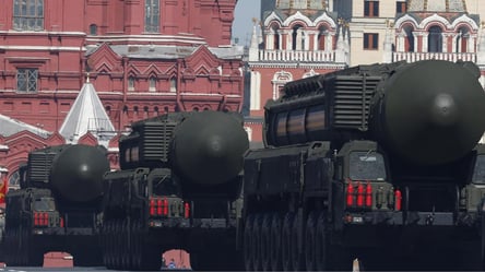 Милблогеры рф отреагировали на заявление путина о размещения тактического ядерного оружия в беларуси - 285x160