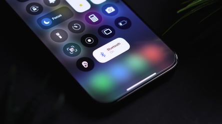 Почему не стоит постоянно держать Bluetooth на смартфоне включенным - 285x160