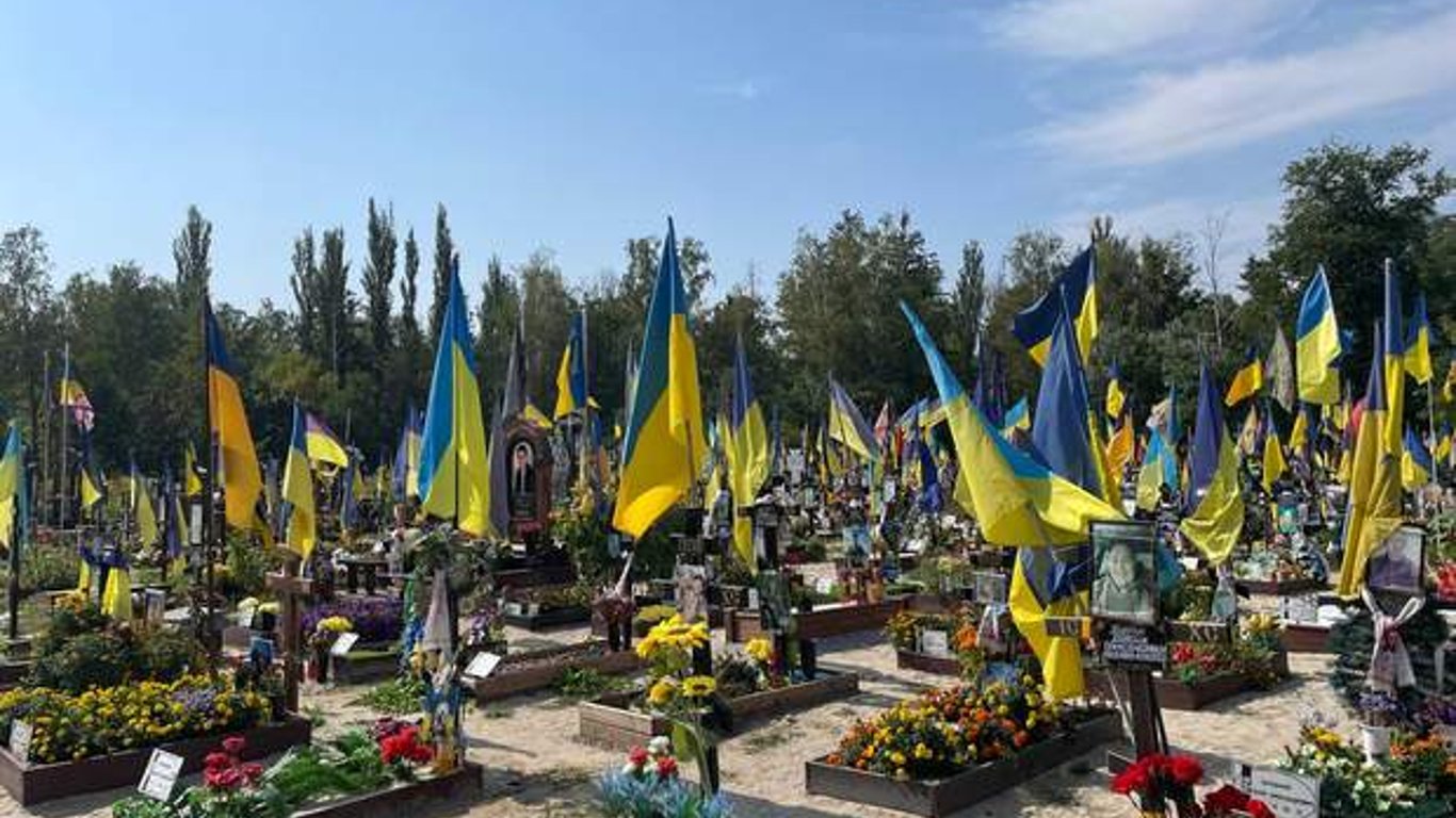 Корупція на загиблих воїнах — на Одещині побудують меморіал за мільйон
