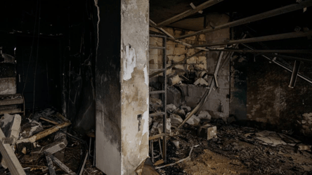 Внутри разбитого дома — вид квартир после удара по Одессе - 285x160