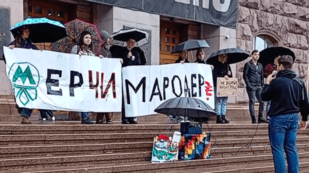 Мер чи мародер: кияни протестують через подорожчання проїзду - 290x166