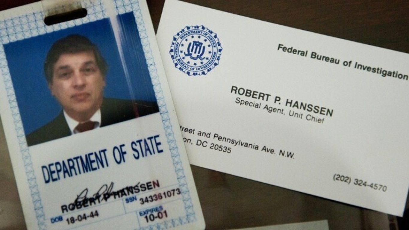 У США помер ексагент ФБР Роберт Ханссен, що шпигував на користь РФ
