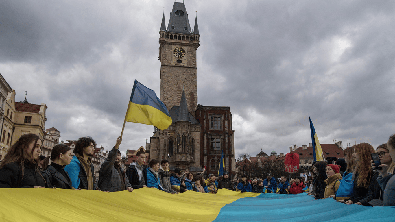 Нардеп: після війни 50% українських біженців готові повернутися з Європи