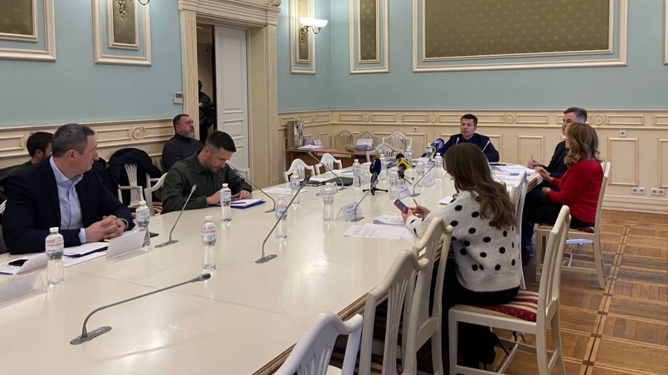 У Києві почалось засідання ТСК — про що говоритимуть