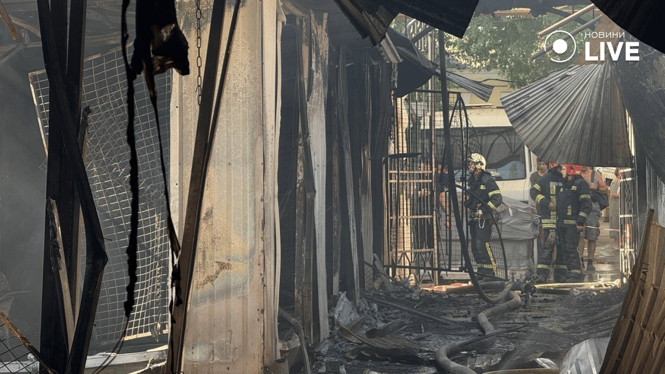 Одеський Привіз — що залишилося після російської атаки (фото) - фото 4