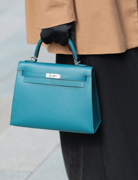 Чому варто купити сумку Hermès Kelly