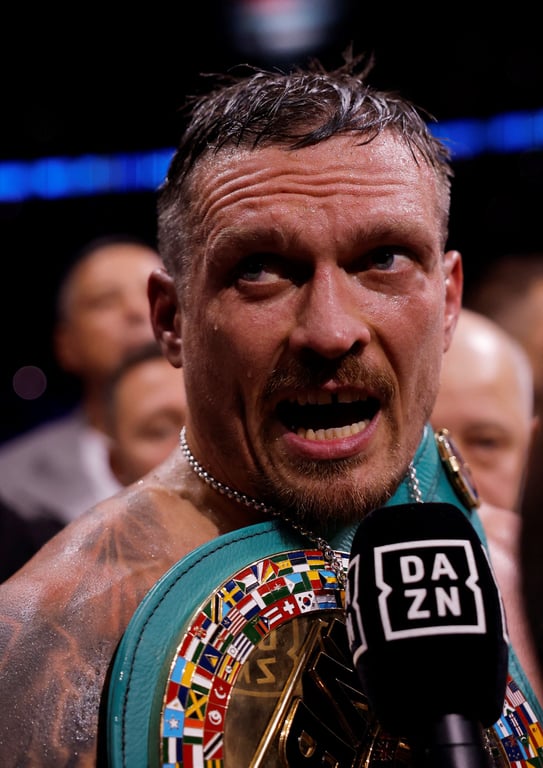 Aлeкcaндp Уcик