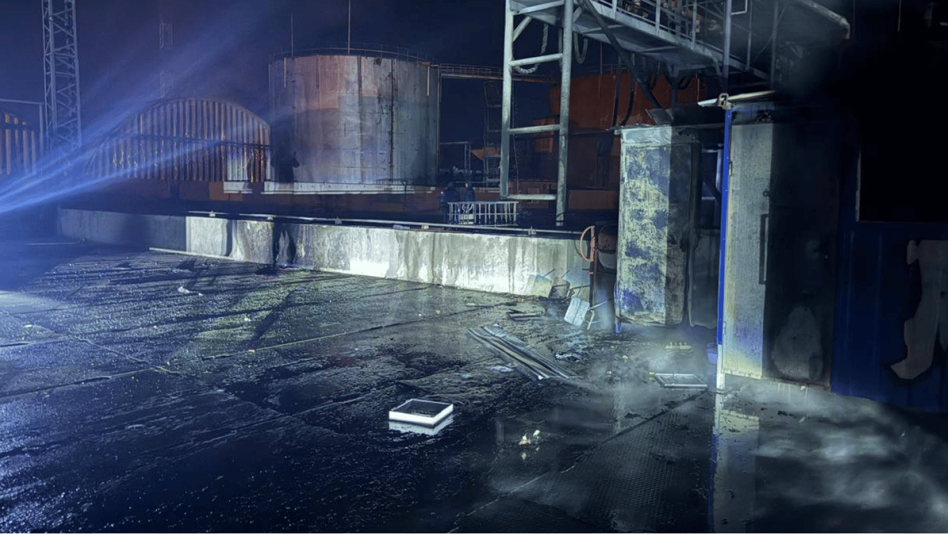 Окупанти атакували порти на півдні