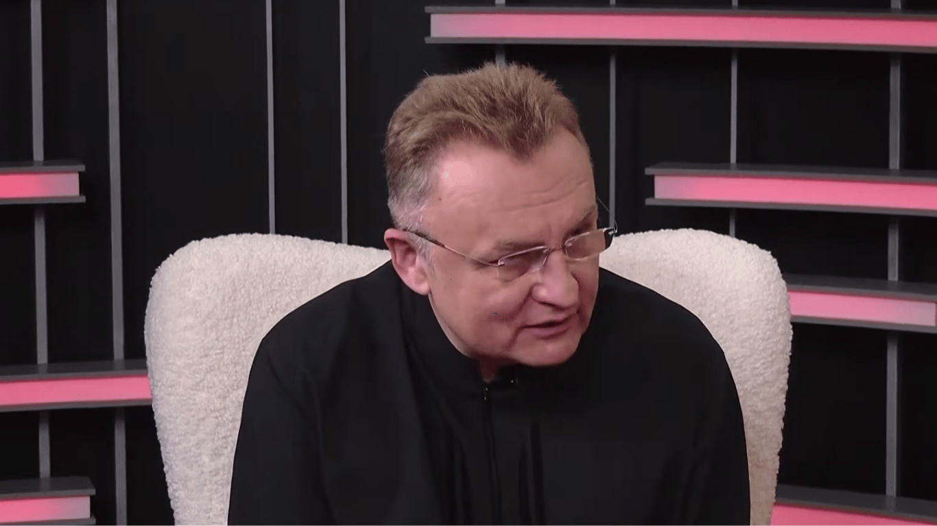 Будуть платити податки: Садовий пропонує давати відстрочку ухилянтам