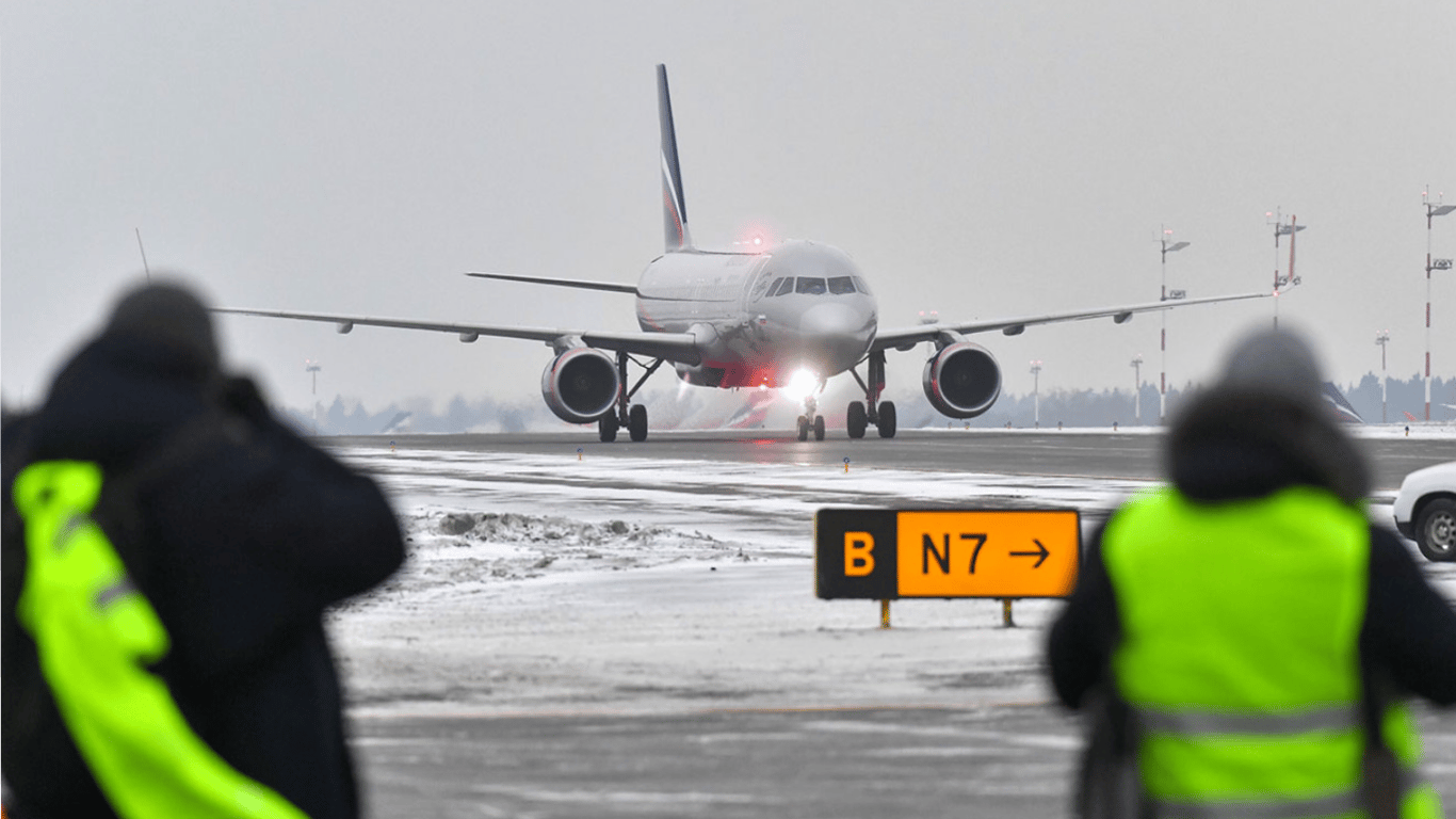 Літаки авіакомпаній росії зазнають масових поломок