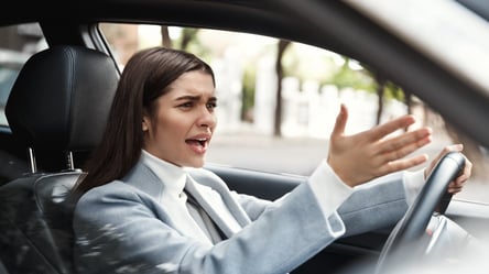 Які водії на дорогах найагресивніші — дослідження - 285x160