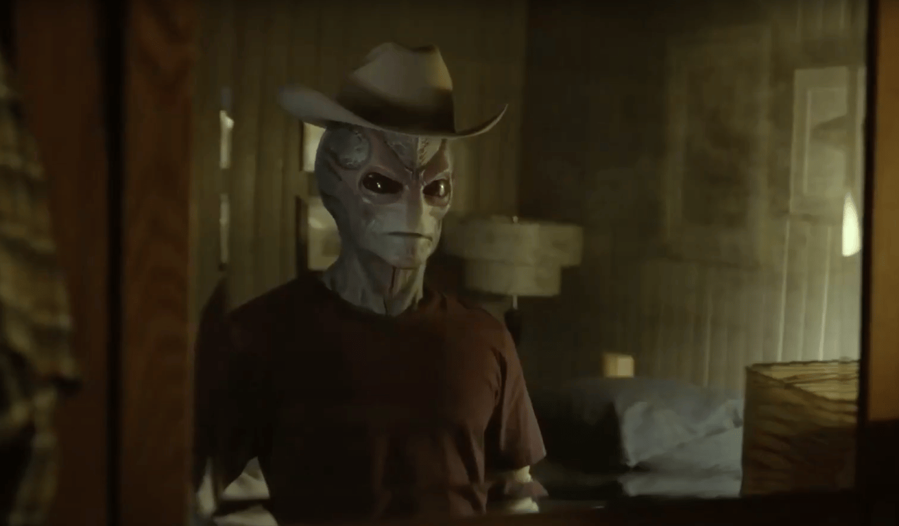 Сериал "Засланец из космоса"