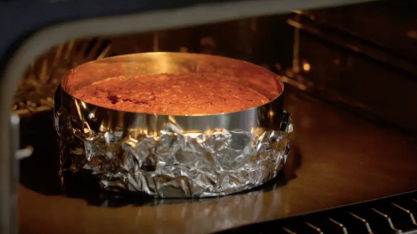 смачний морквяний торт