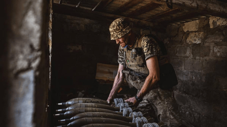 Прем'єр-міністр Чехії розповів, коли передасть Україні 1,5 млн снарядів - 290x166